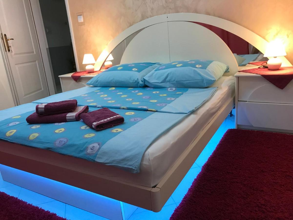 Guesthouse Rebel Deliblato Экстерьер фото